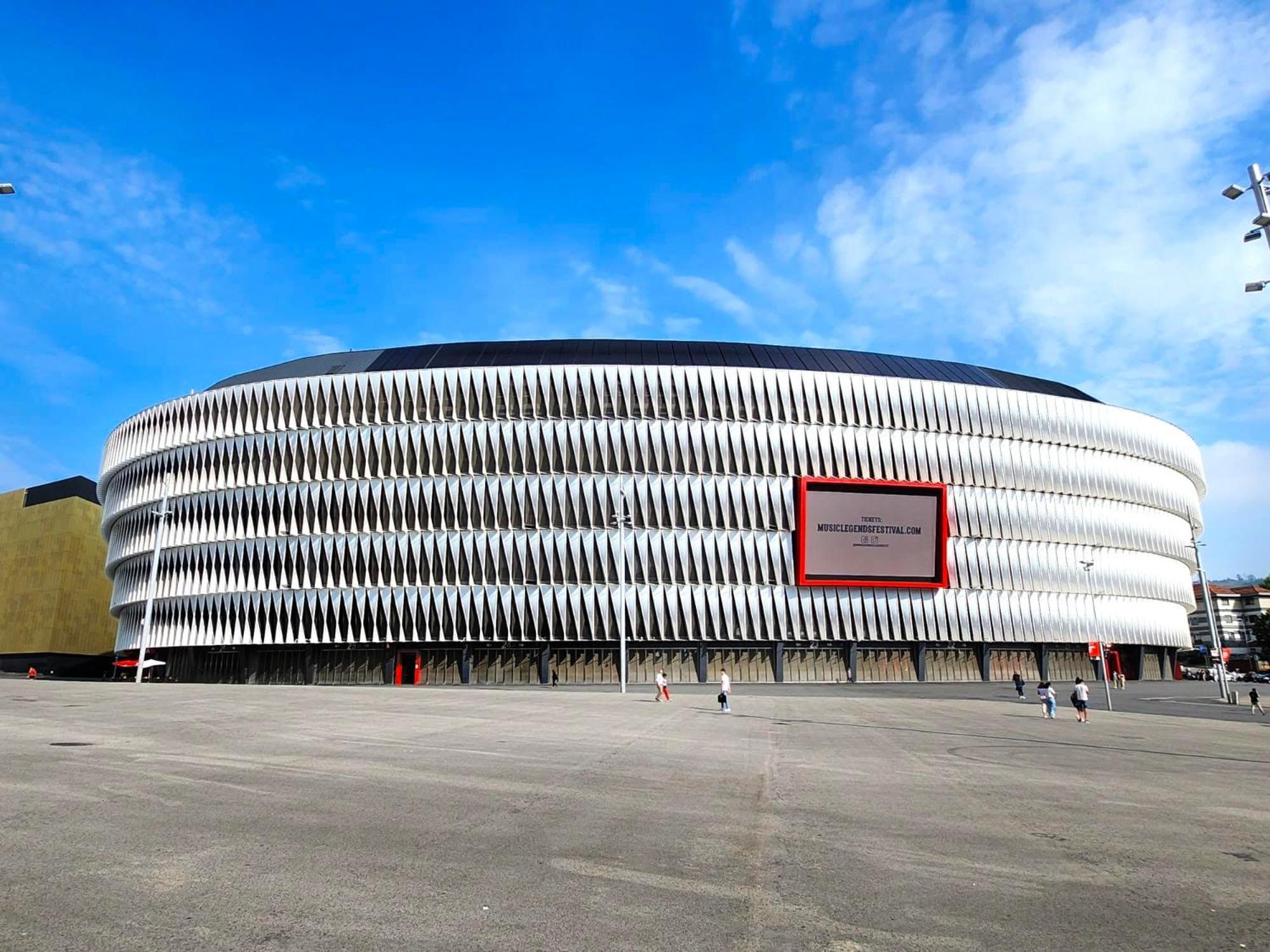 Lasuiza Bilbao Bagian luar foto